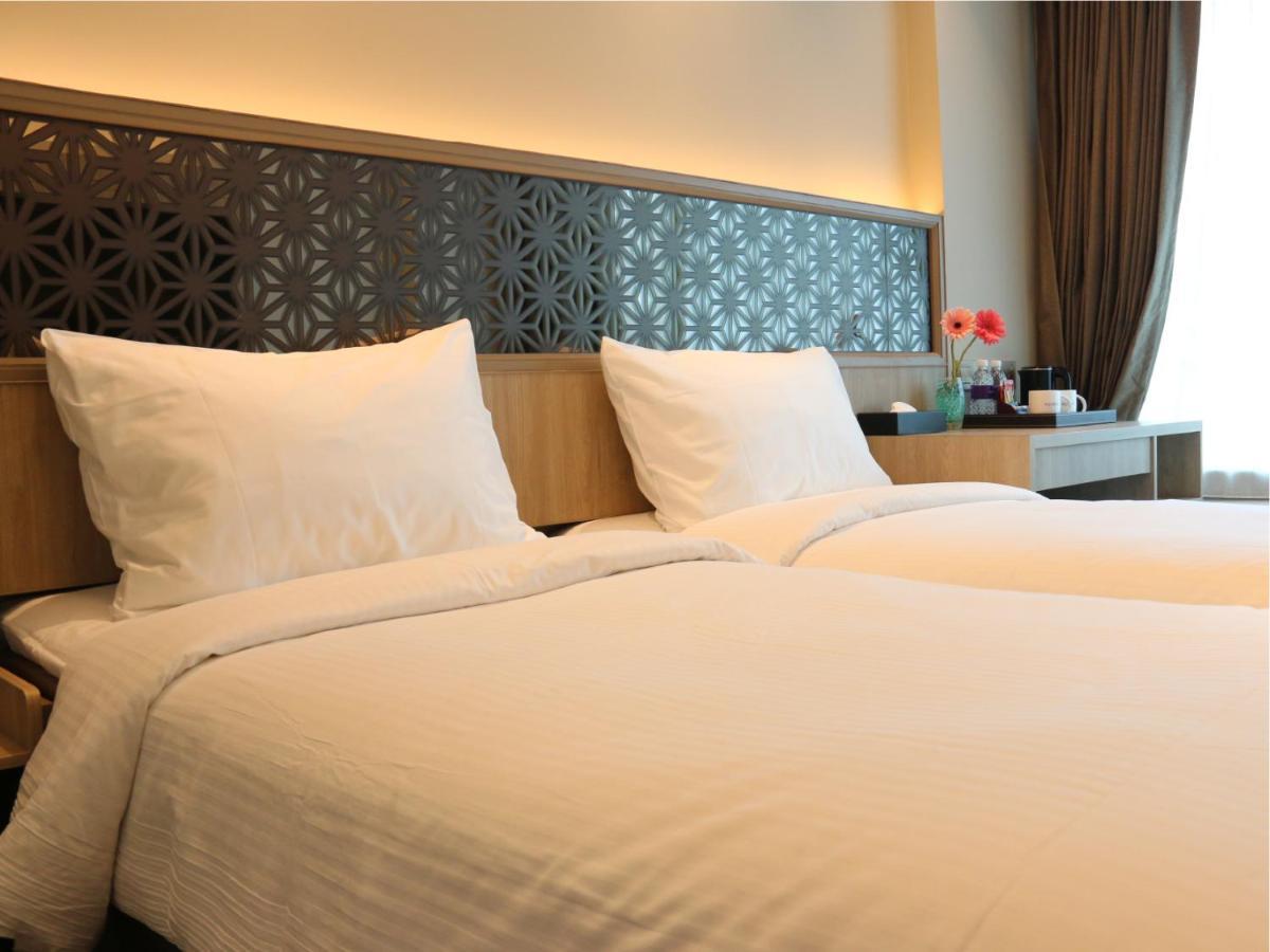 Aqueen Prestige Hotel Jalan Besar 싱가포르 외부 사진