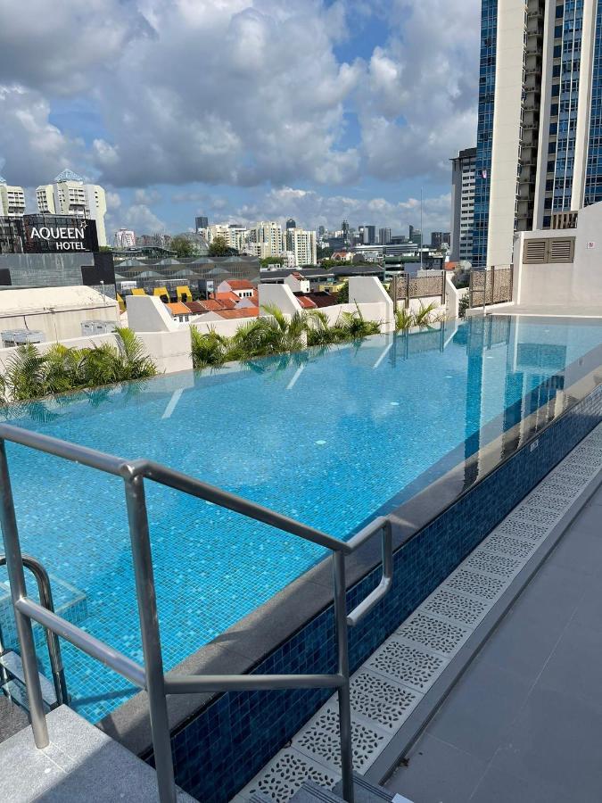 Aqueen Prestige Hotel Jalan Besar 싱가포르 외부 사진
