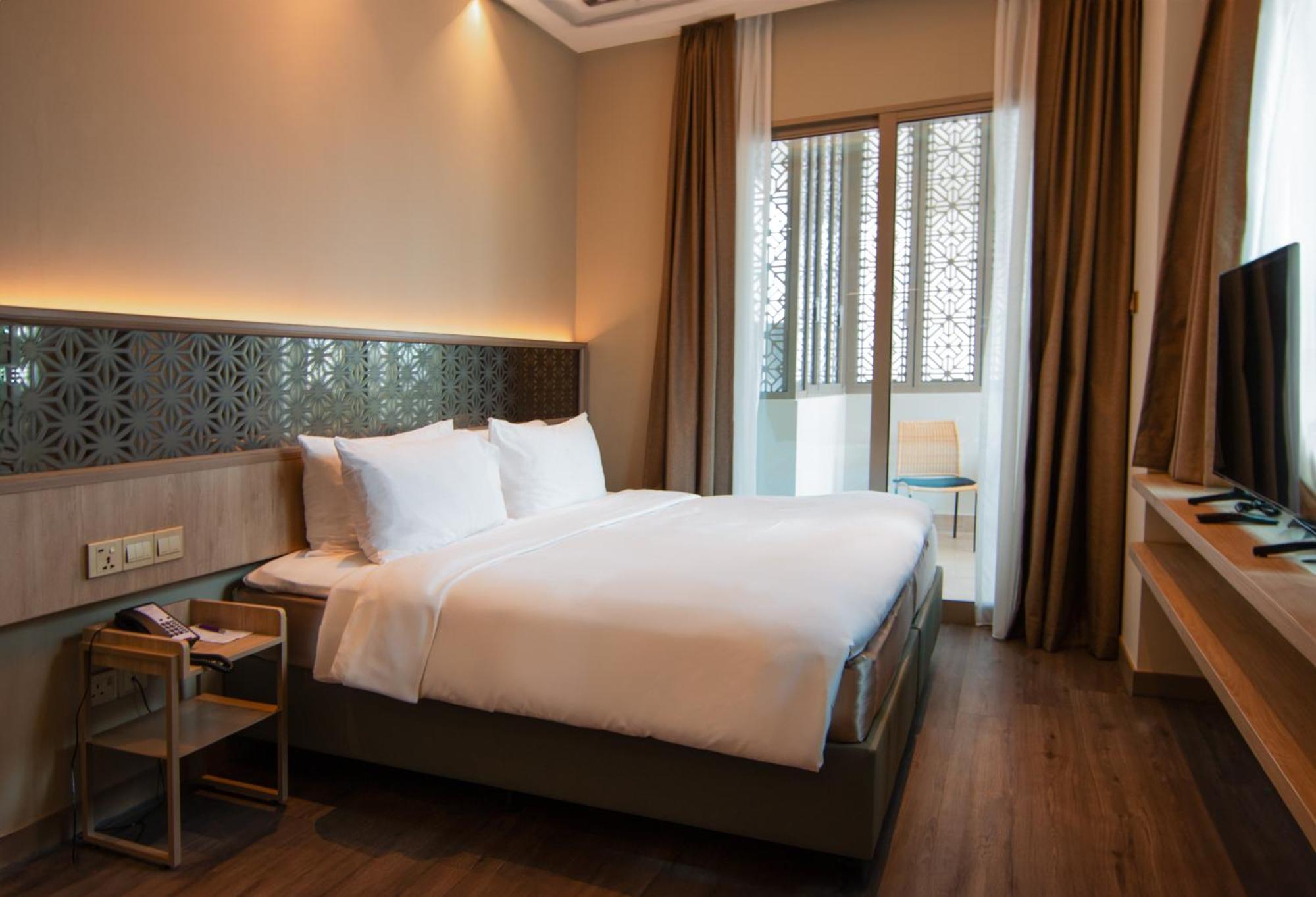 Aqueen Prestige Hotel Jalan Besar 싱가포르 외부 사진